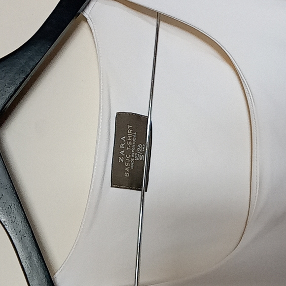 Zara basic tank top - Picture 2 of 8